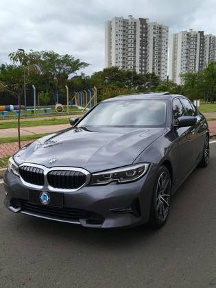 BMW 330i 2.0 16V TURBO GASOLINA SPORT AUTOMÁTICO